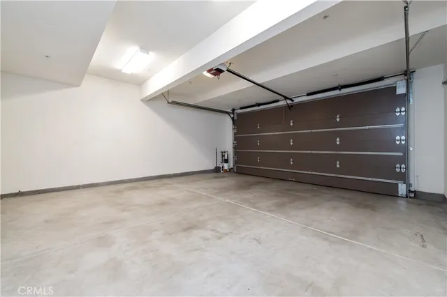 $4,400 | 143 Augustine, Irvine, CA 92618