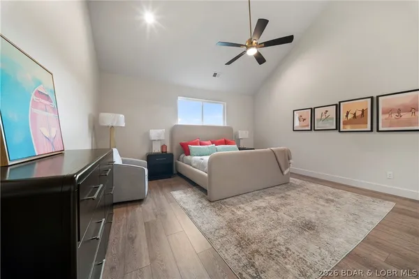 $1,899,000 | 154 Via Cresta Drive, Sunrise Beach, MO 65079