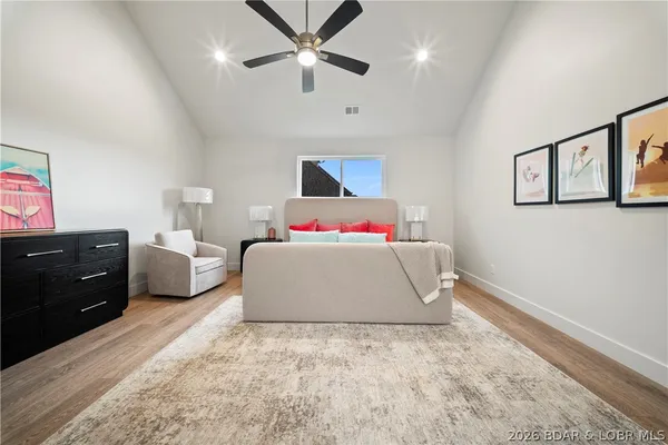 $1,899,000 | 154 Via Cresta Drive, Sunrise Beach, MO 65079