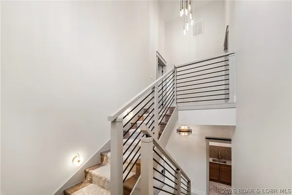 $1,899,000 | 154 Via Cresta Drive, Sunrise Beach, MO 65079
