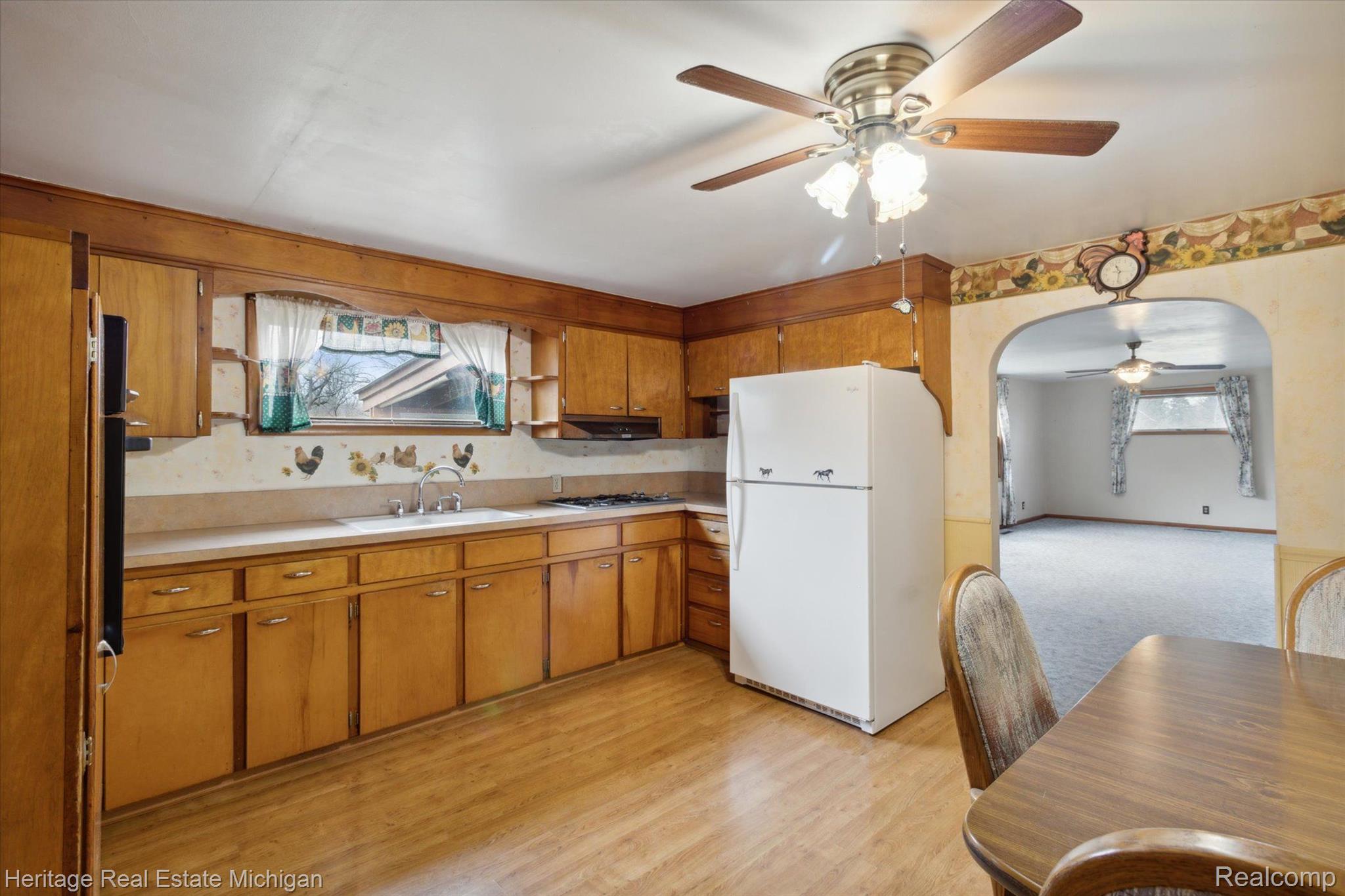 998 Lansing Road Morrice, MI 48857 - Photo 17 of 47 Kitchen