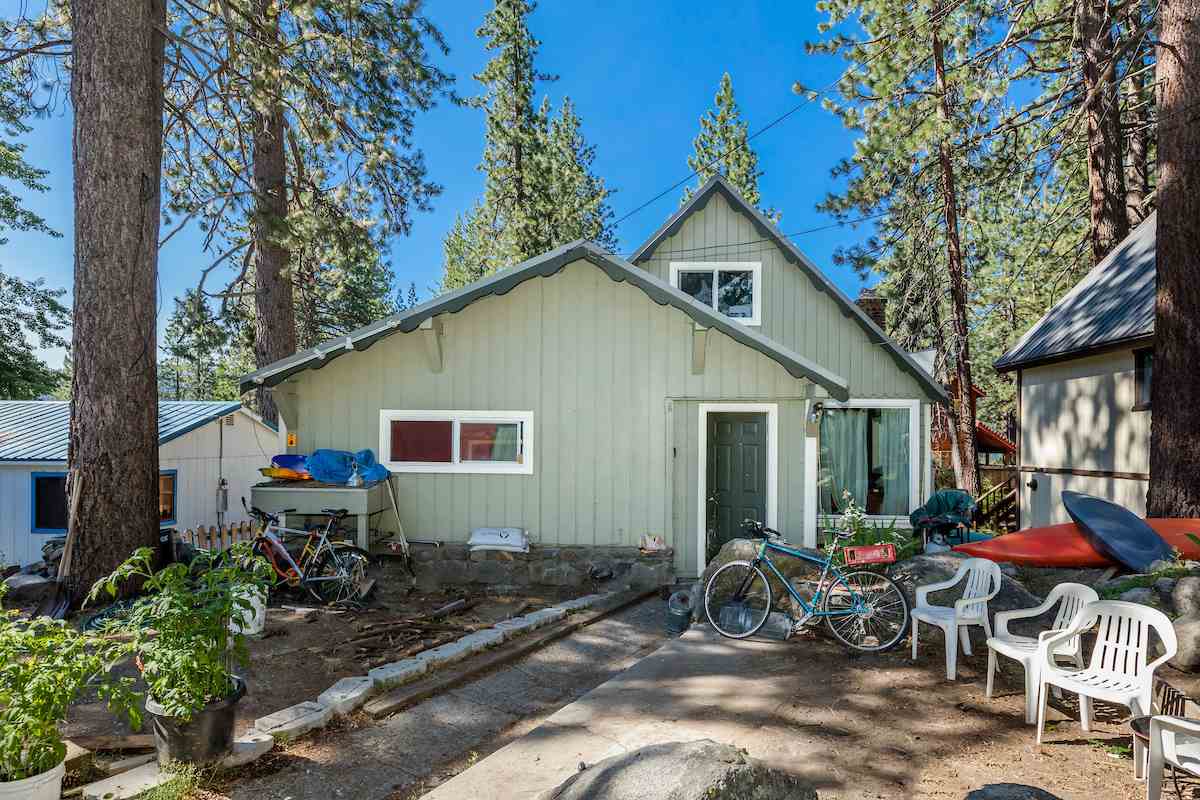 13341 Moraine Road Truckee, CA 96161 - Photo 5 of 8 Gallery Image 5