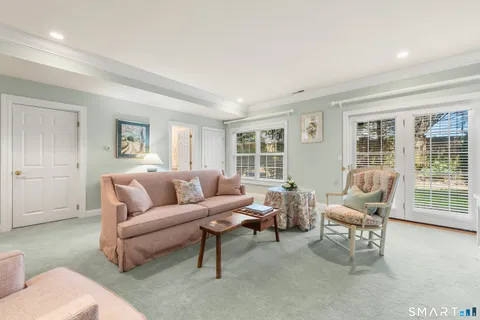 $1,189,000 | 70 Southport Place, Fairfield, CT 06890