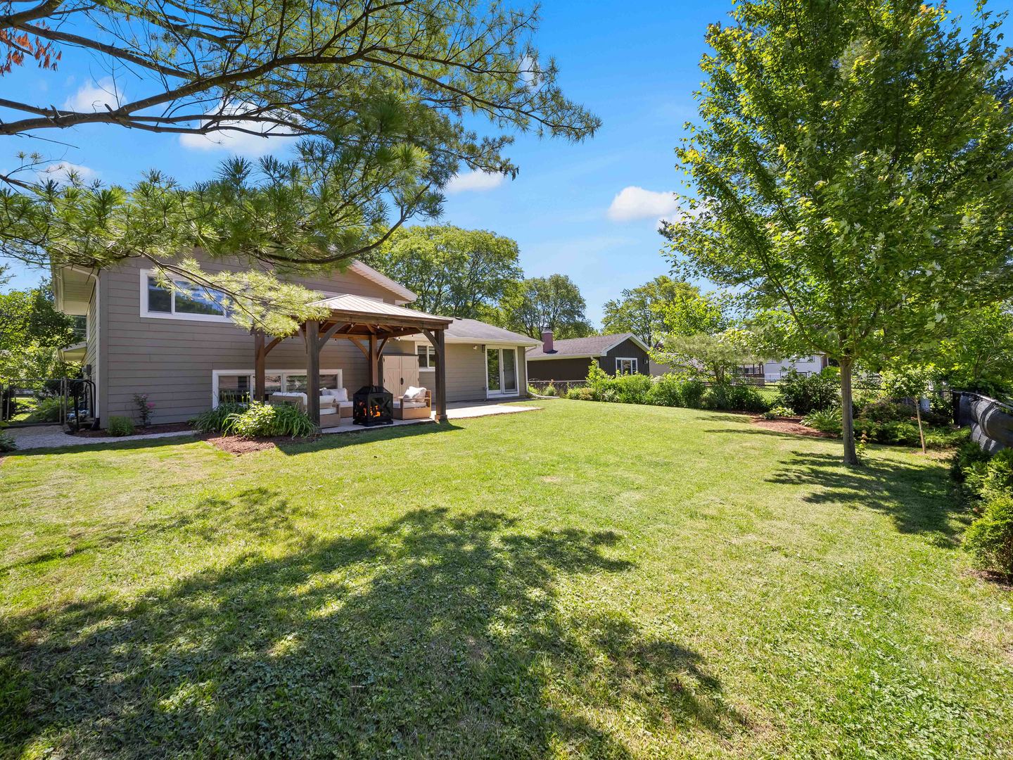 600 Springinsguth Road Schaumburg, IL 60193 - Photo 4 of 31