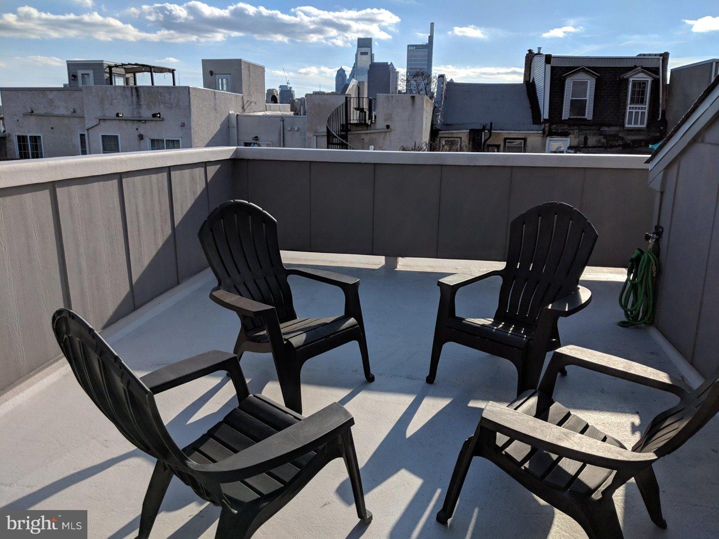 1935 West George Street Philadelphia, PA 19130 - Photo 4 of 23