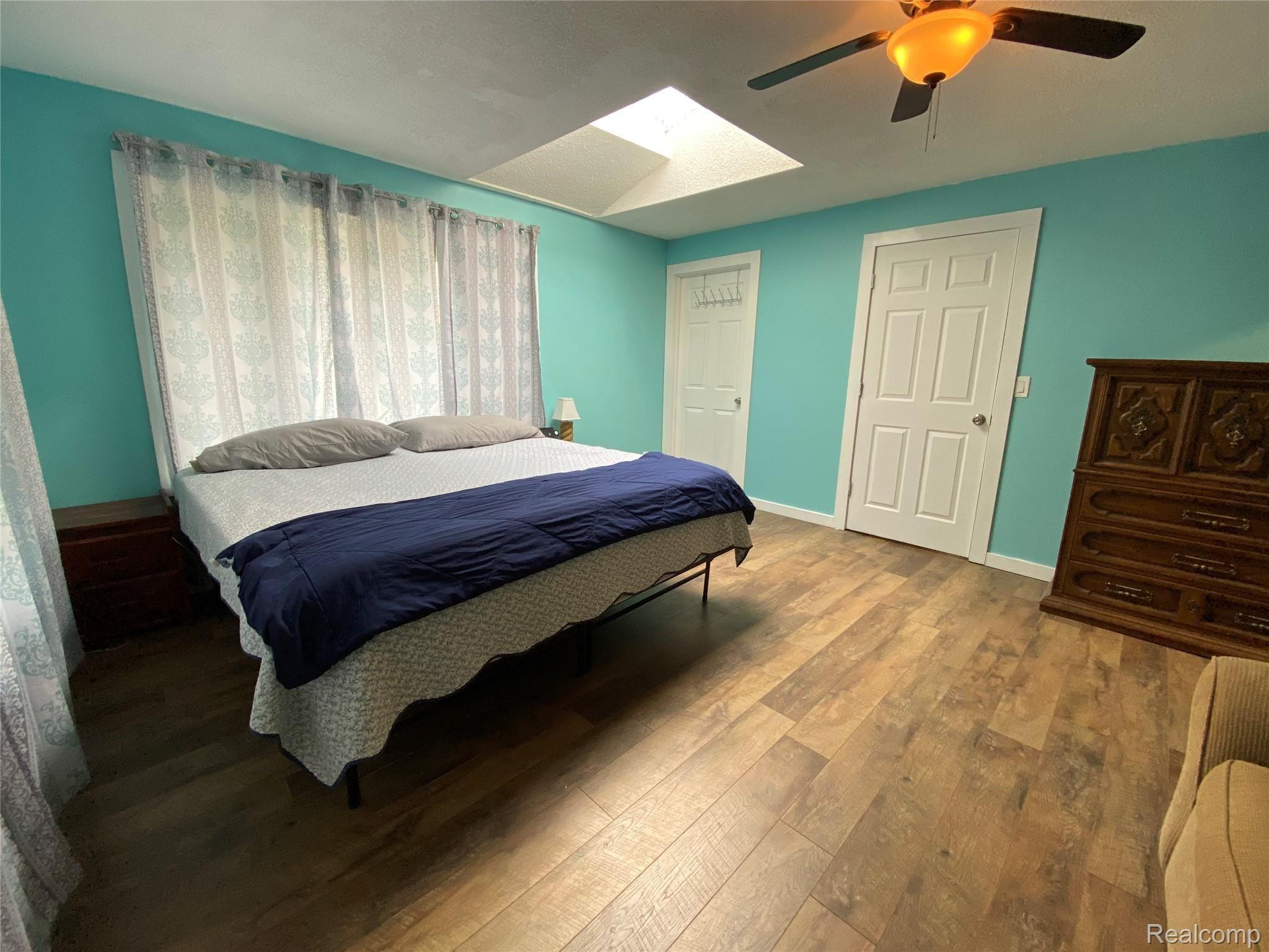 9512 Cedargrove Road Clarkston, MI 48348 - Photo 12 of 24 Secluded master suite