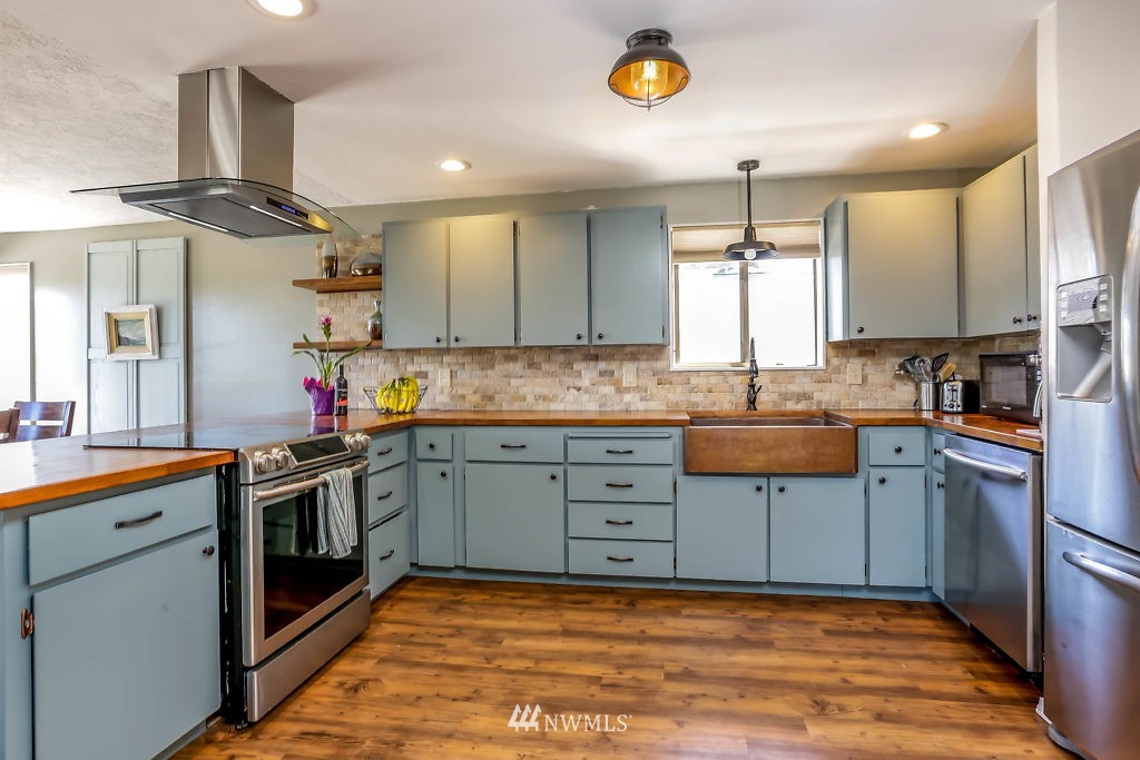 103 East Morris Road Coupeville, WA 98239 - Photo 11 of 25 Gallery Image 11