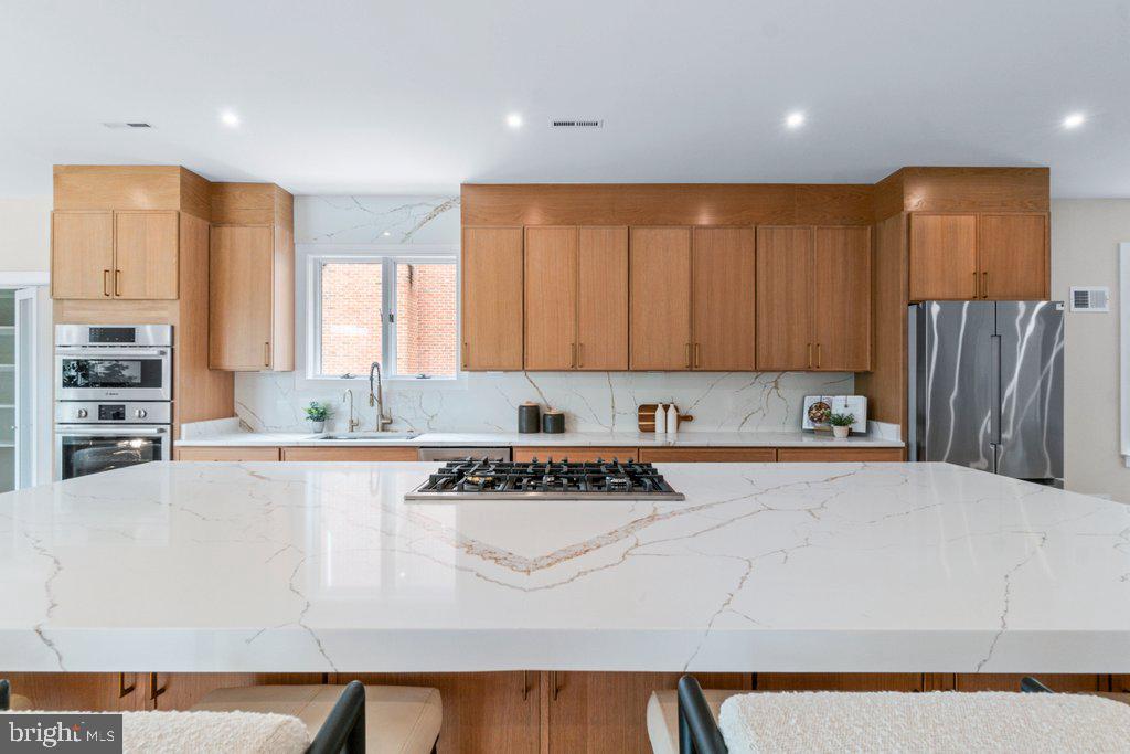 6002 Onondaga Road Bethesda, MD 20816 - Photo 22 of 70
