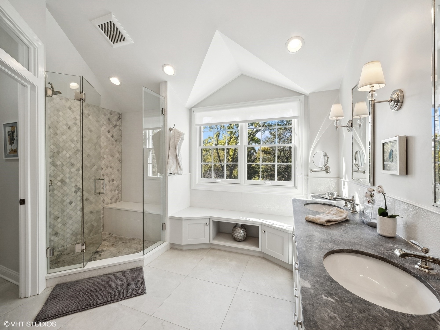 936 Raleigh Road Glenview, IL 60025 - Photo 22 of 37 Gallery Image 22