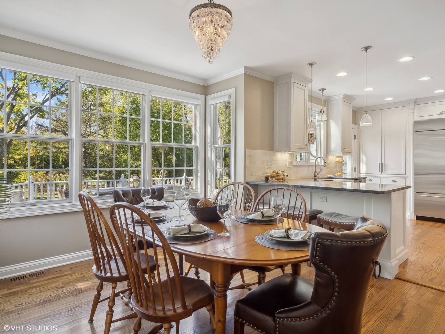 936 Raleigh Road Glenview, IL 60025 - Photo 7 of 37 Gallery Image 7