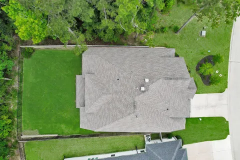 $615,000 | 319 Samuels Link Lane, Montgomery, TX 77316