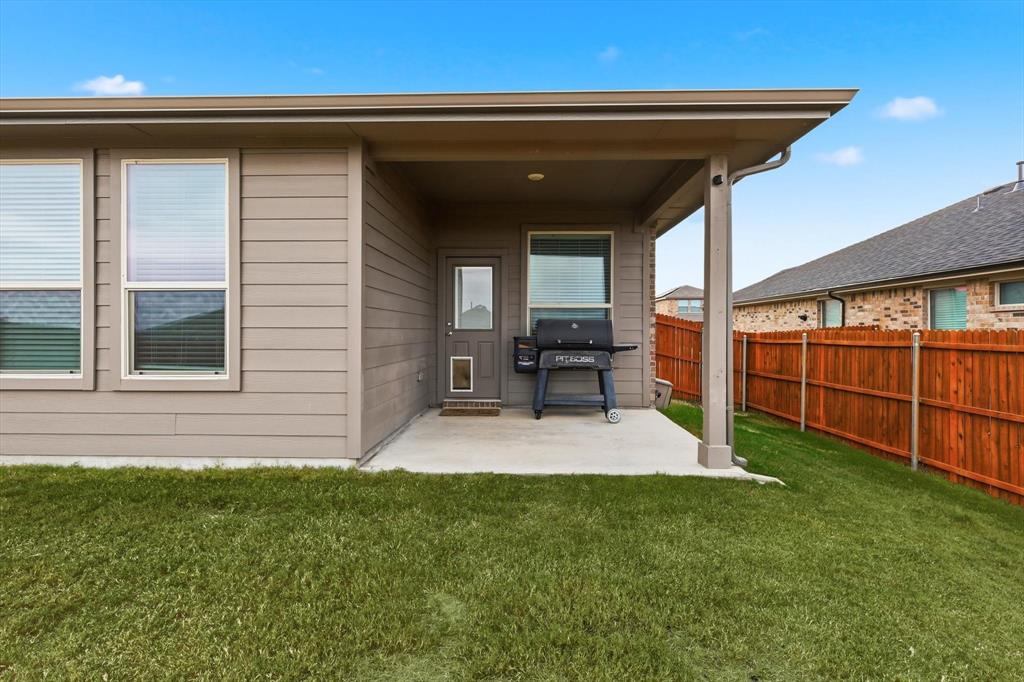 1420 Pleasanton Road Cleburne, TX 76033 - Photo 39 of 39 a view of back yard of the house
