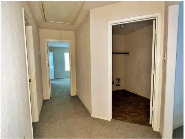 a view of a storage & utility room