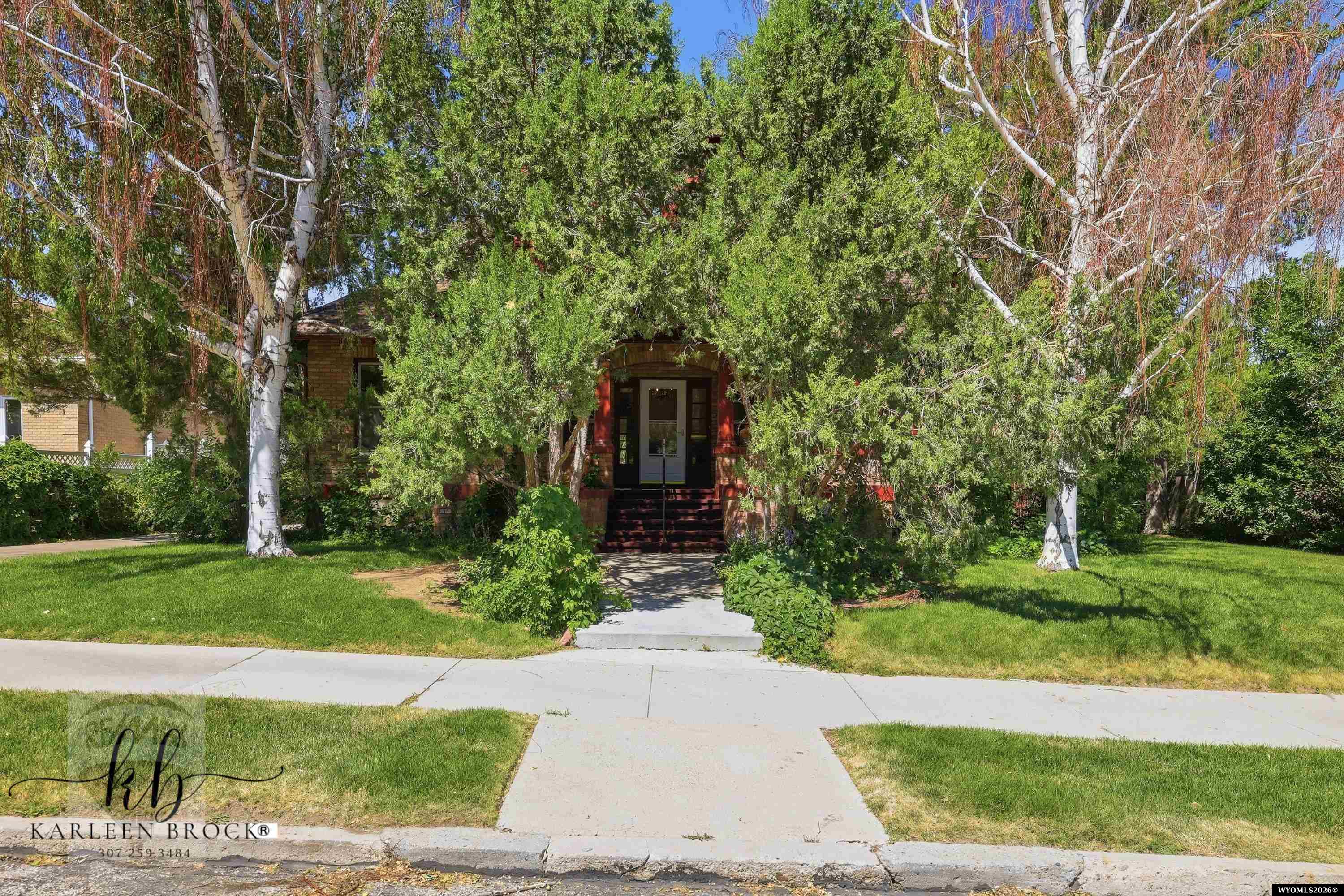 1016 South Center Street Casper, WY 82601 - Photo 3 of 34