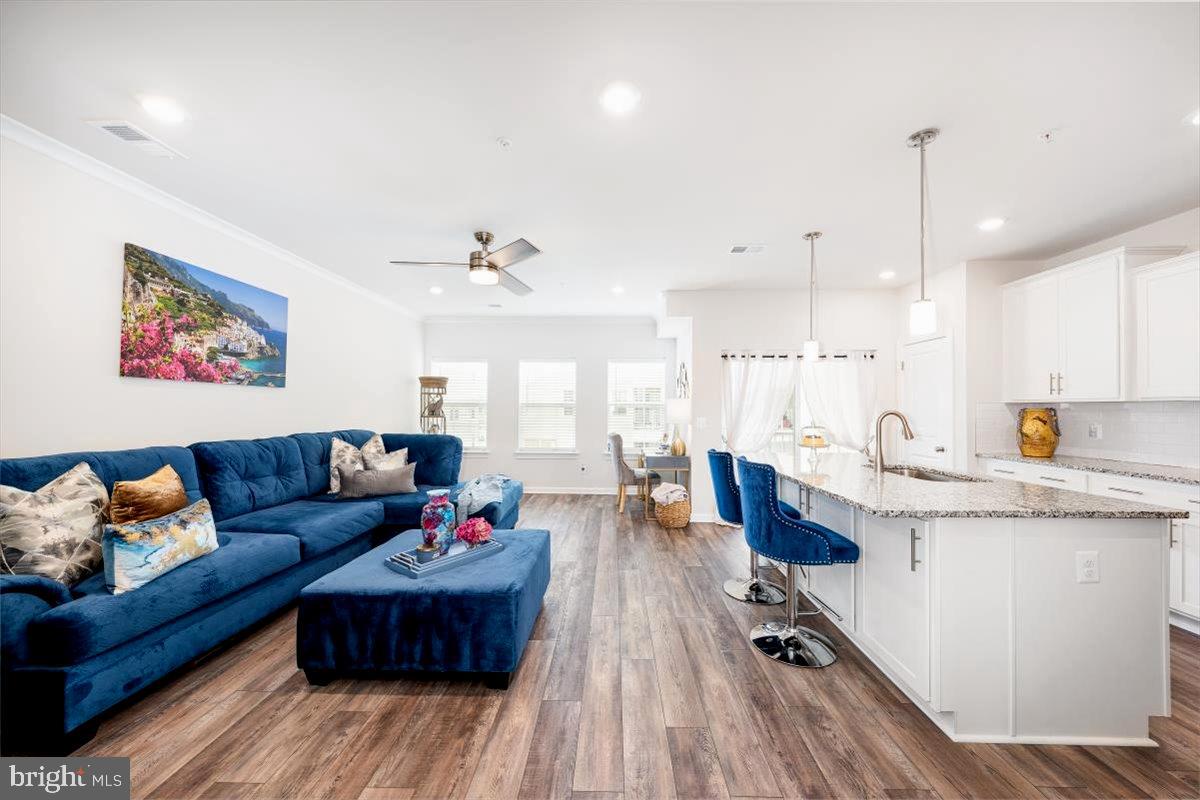 5950 Forum Square Frederick, MD 21703 - Photo 39 of 39 Open floor plan!