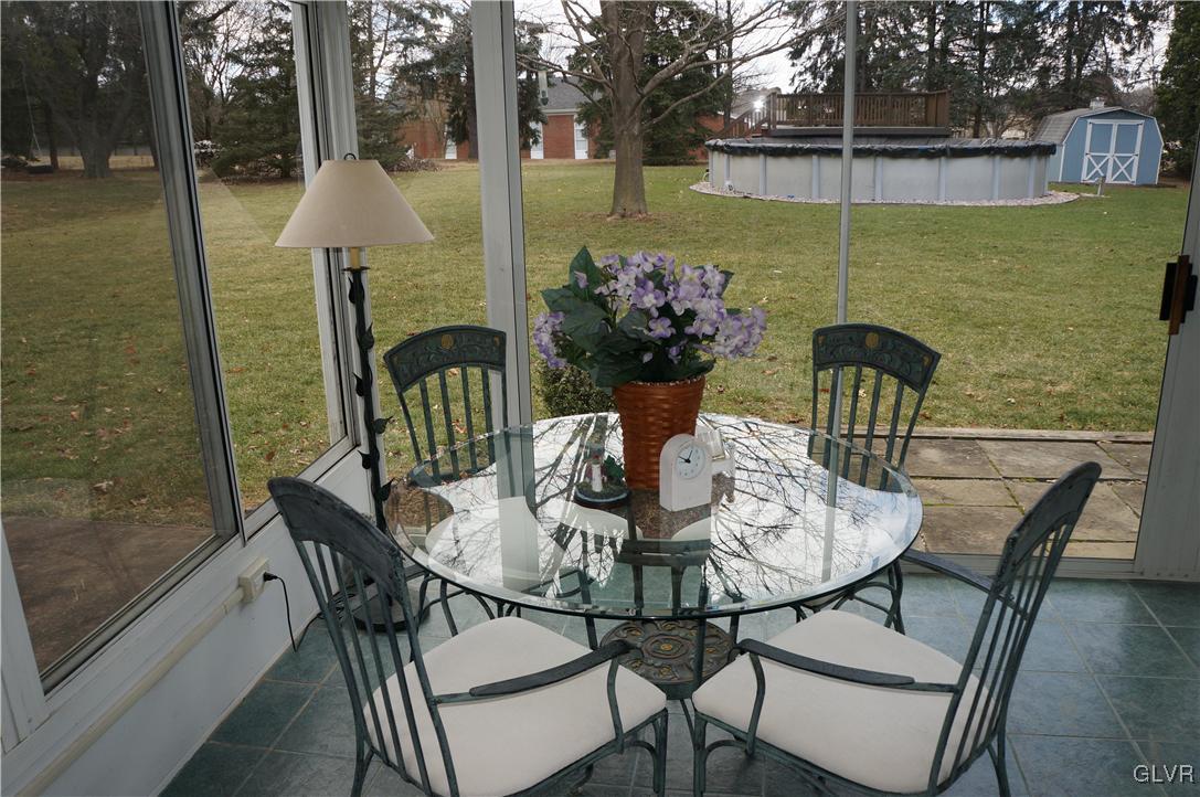 2760 Saddlebrook Lane Bethlehem, PA 18017 - Photo 11 of 16 Gallery Image 11