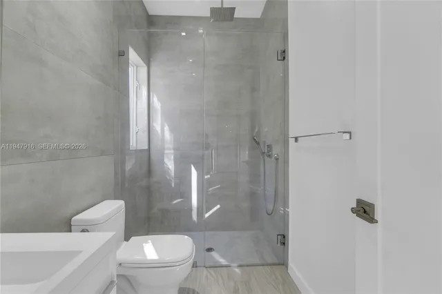 $2,200,000 | 760 Northeast 115th Street, Biscayne Park, FL 33161