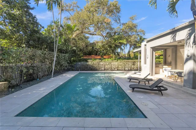 $2,200,000 | 760 Northeast 115th Street, Biscayne Park, FL 33161