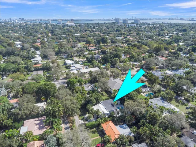 $2,200,000 | 760 Northeast 115th Street, Biscayne Park, FL 33161