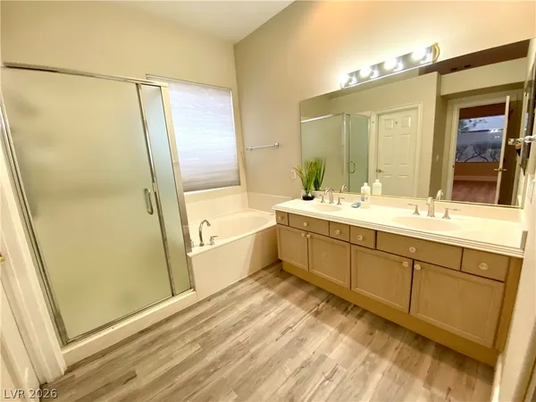 $2,650 | 40 Chateau Whistler Court, Las Vegas, NV 89148