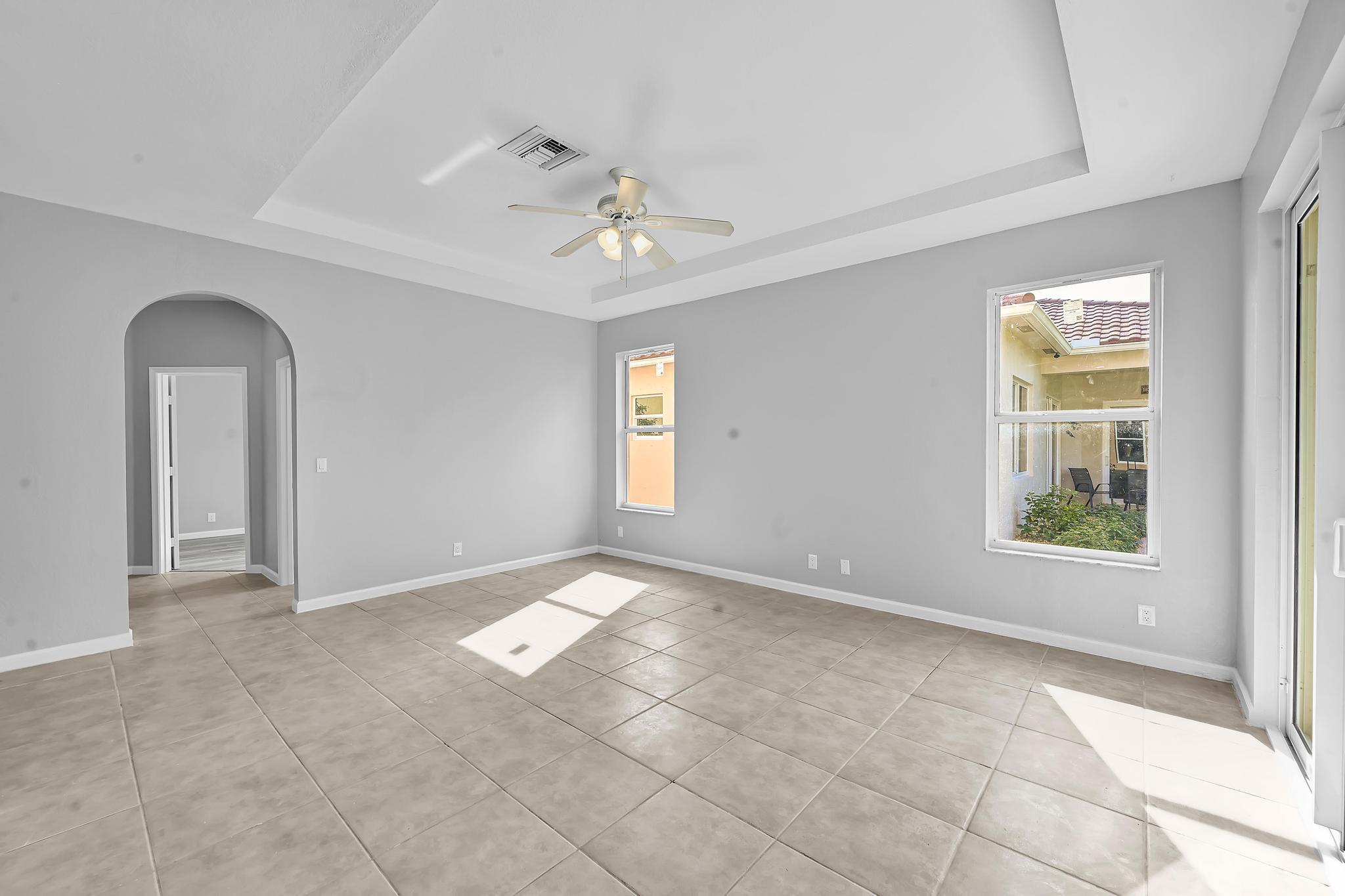 5557 Spanish River Road Fort Pierce, FL 34951 - Photo 14 of 28 Z63_0304