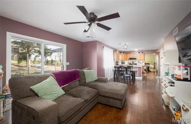 $289,000 | 205 Victoria Lane, Rolla, MO 65401