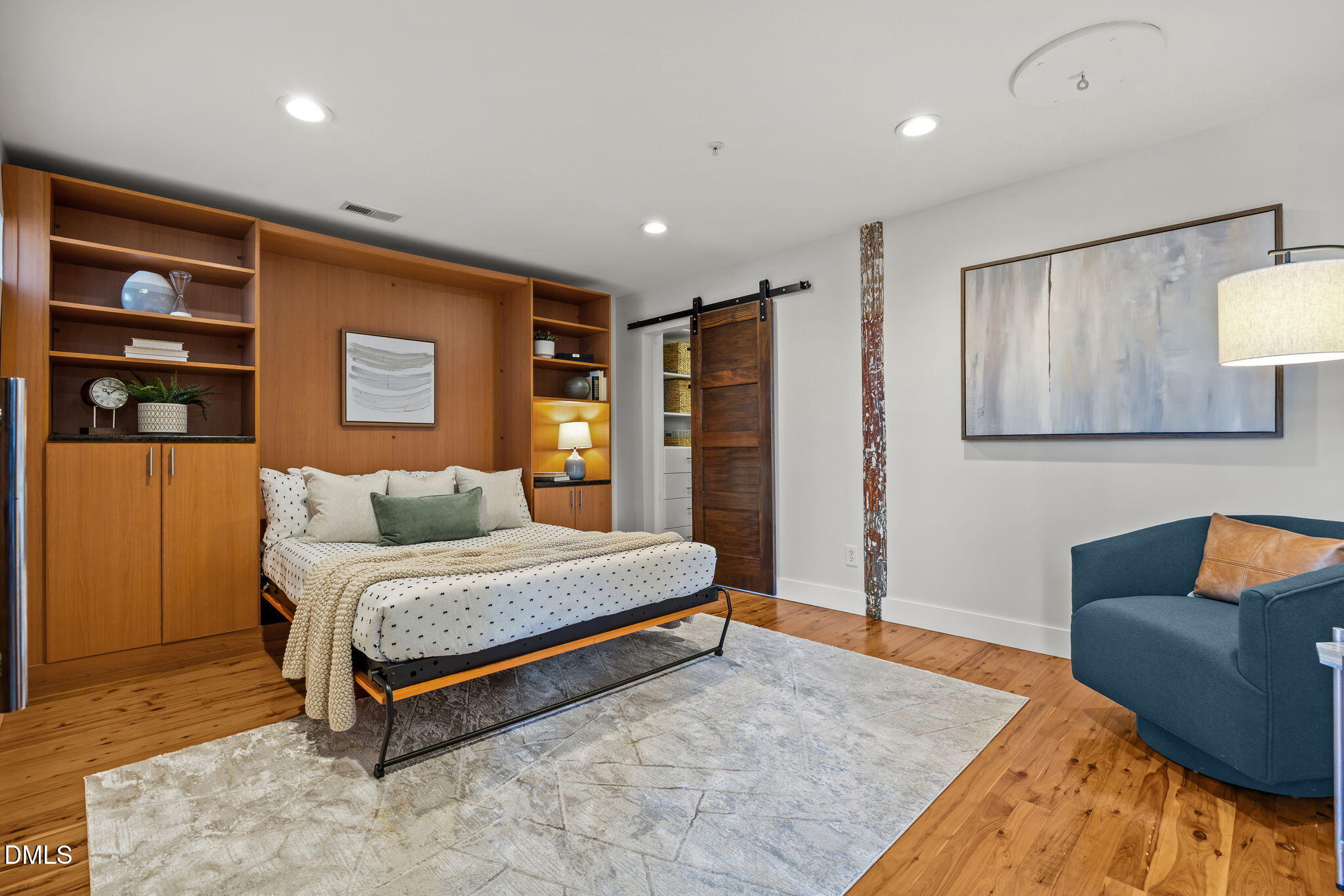 614 Capital Boulevard, Unit 208 Raleigh, NC 27603 - Photo 24 of 41 15-web-or-mls-IMG_7195