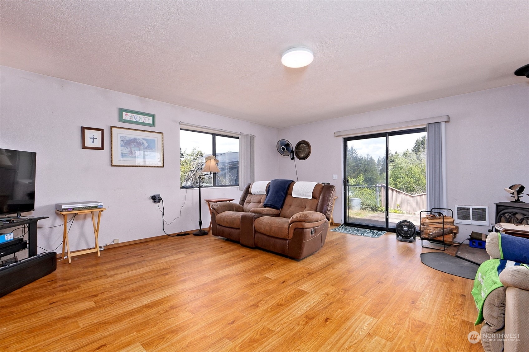 301 East Capital Prairie Road Shelton, WA 98584 - Photo 15 of 27 Gallery Image 15