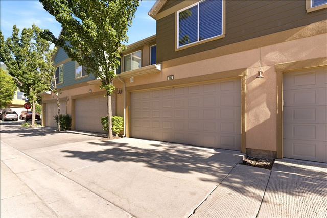 892 Ibis Crossing Farmington, UT 84025 - Photo 23 of 31