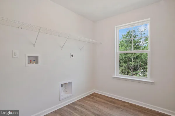 a view of a window in a room