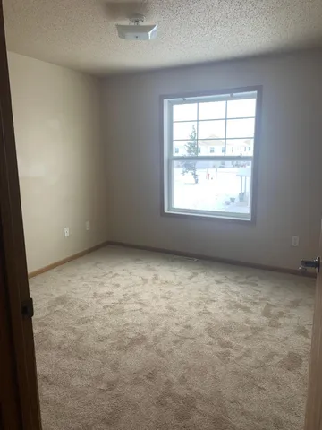 $1,575 | 4210 47th Street South, Unit G, Fargo, ND 58104