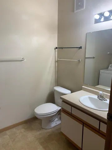 $1,575 | 4210 47th Street South, Unit G, Fargo, ND 58104