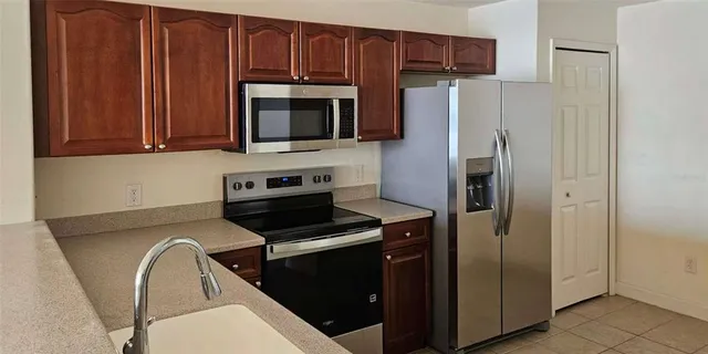 $2,150 | 6336 Buford Street, Unit 604, Orlando, FL 32835