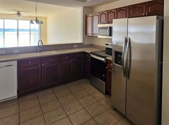 $2,150 | 6336 Buford Street, Unit 604, Orlando, FL 32835