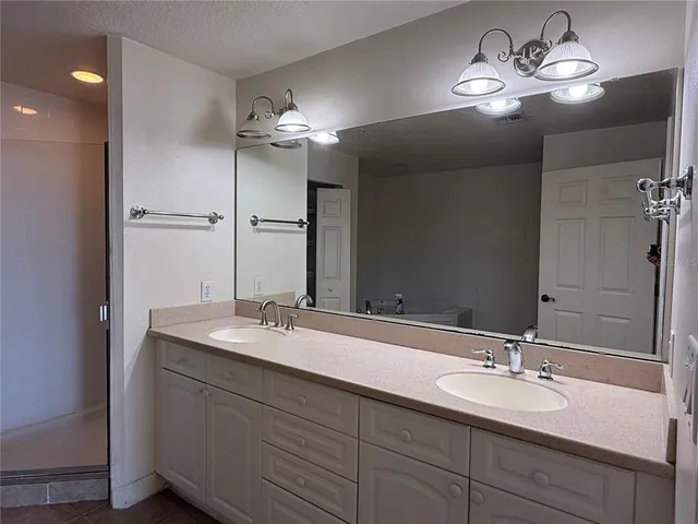 $2,150 | 6336 Buford Street, Unit 604, Orlando, FL 32835