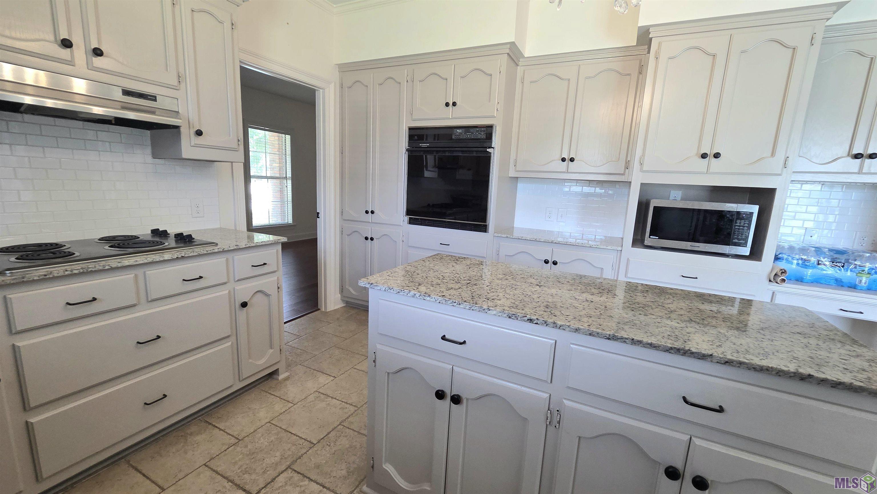 822 Woodcliff Drive Baton Rouge, LA 70815 - Photo 4 of 20