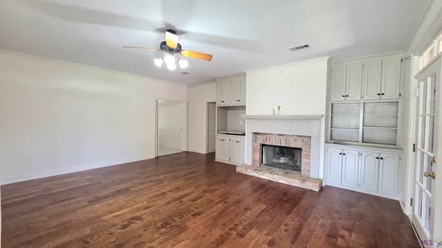 $2,500 | 822 Woodcliff Drive, Baton Rouge, LA 70815