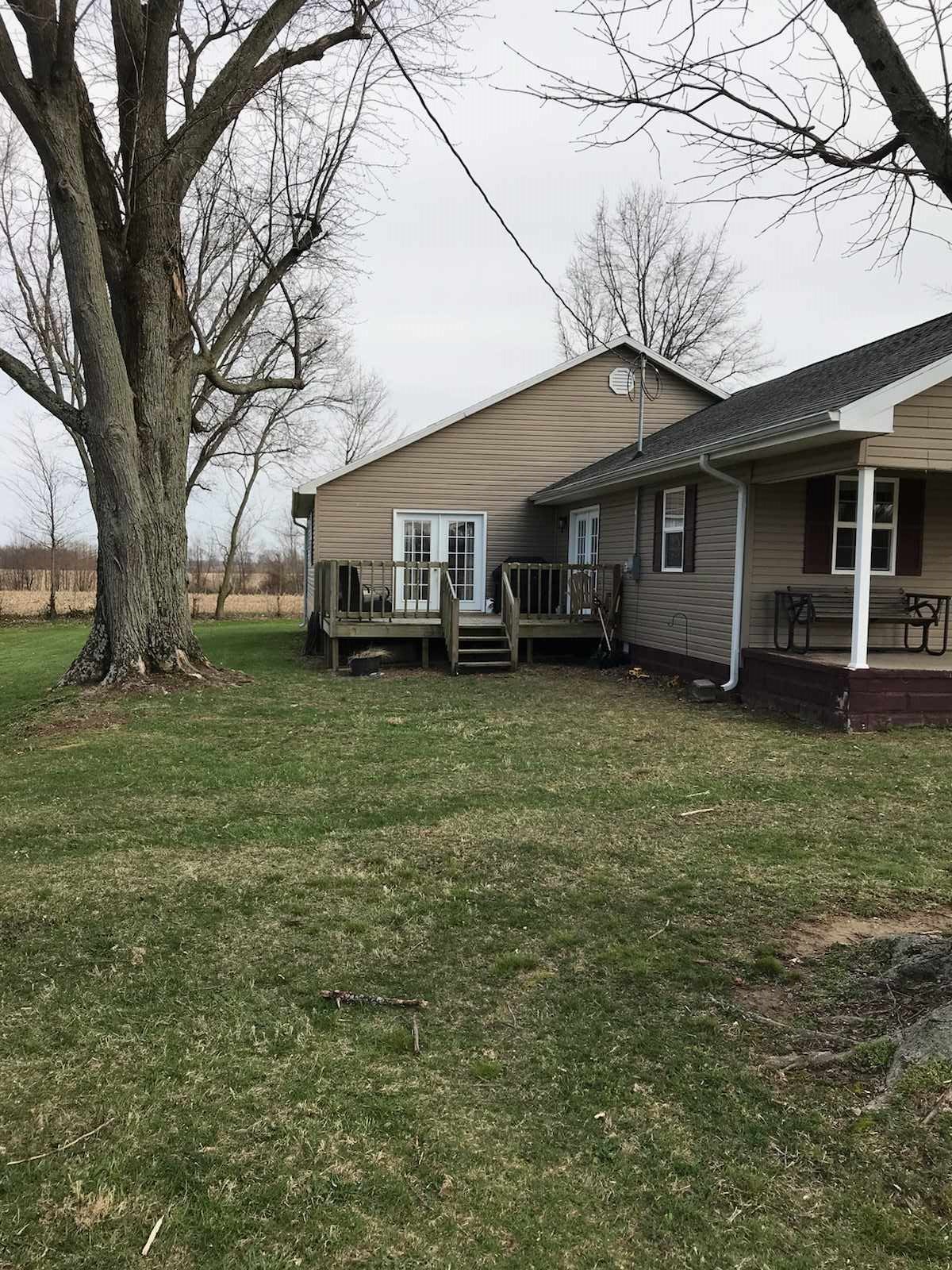 4484 North Golf Course Road Bruceville, IN 47516 - Photo 2 of 16