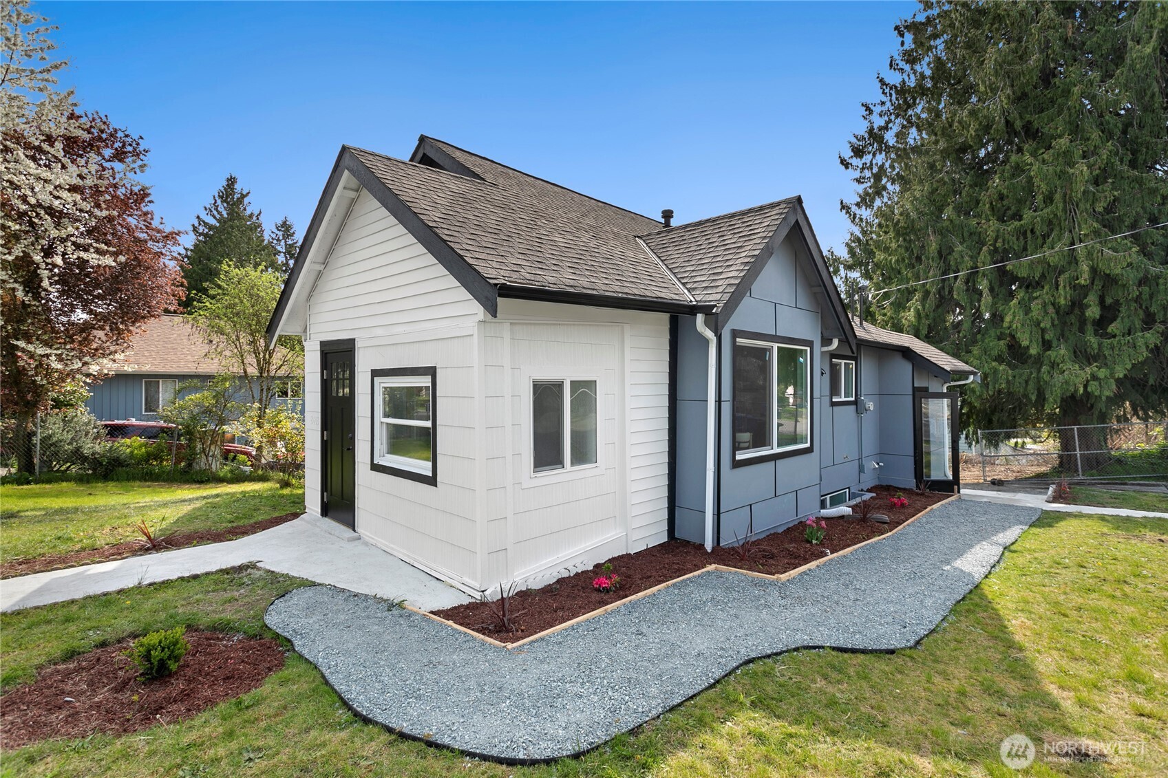 8603 Renton Avenue South Seattle, WA 98118 - Photo 23 of 27 Gallery Image 23