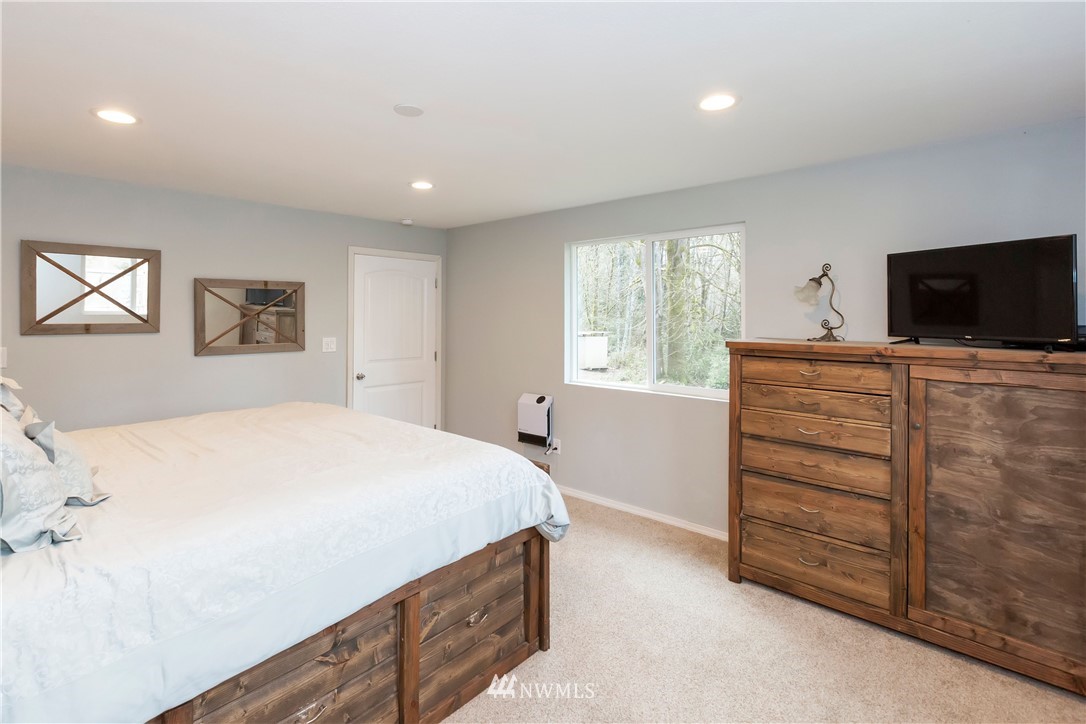 3528 Arvick Road Southeast Port Orchard, WA 98366 - Photo 14 of 40 Gallery Image 14