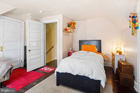 $330,000 | 81 Price Avenue, Lansdowne, PA 19050