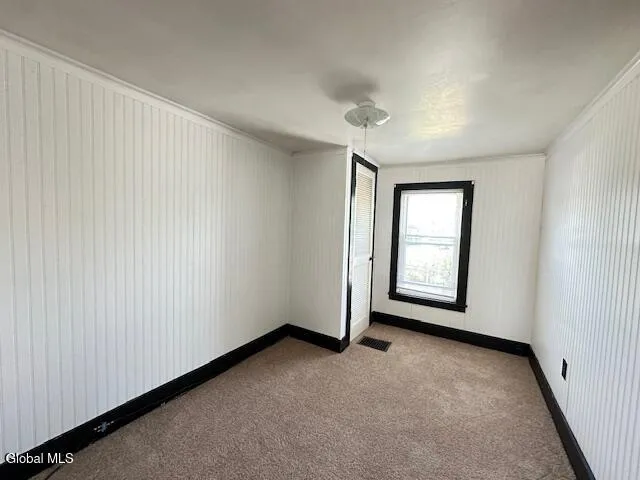 $269,900 | 5 Edna Avenue, Ravena, NY 12143