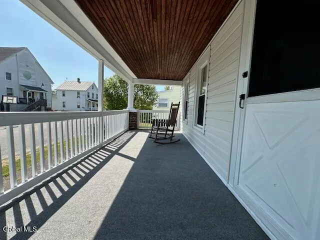$269,900 | 5 Edna Avenue, Ravena, NY 12143