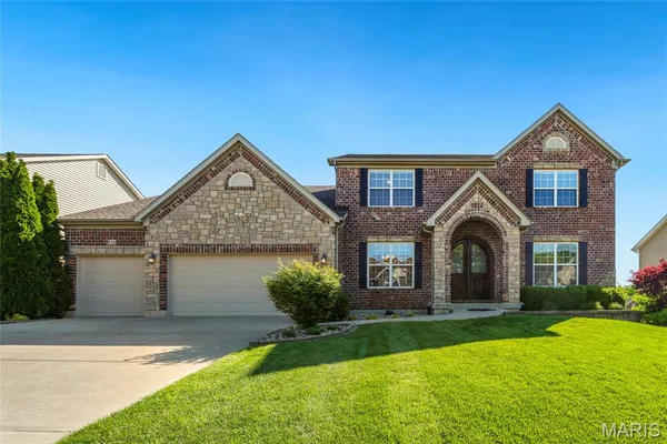 $695,000 | 816 Aston Way Drive, O'Fallon, MO 63368