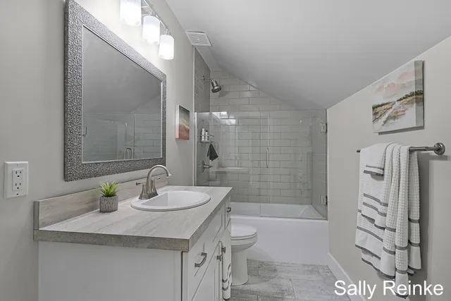 $850,000 | 303 Broman Street Northeast, Sparta, MI 49345