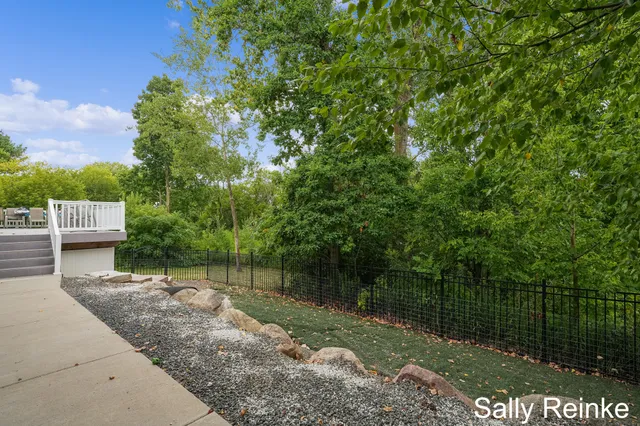 $850,000 | 303 Broman Street Northeast, Sparta, MI 49345