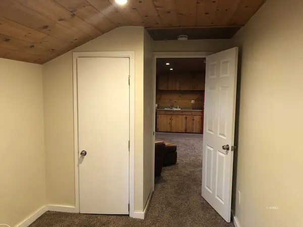 $1,300 | 54100 Pine Crest Avenue, Unit 8, Idyllwild, CA 92549