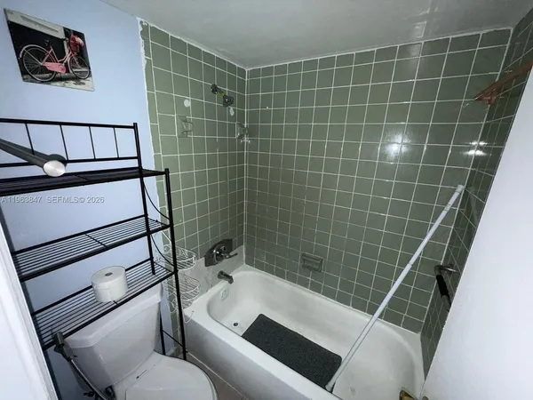 $1,730 | 1255 West 53rd Street, Unit 309, Hialeah, FL 33012