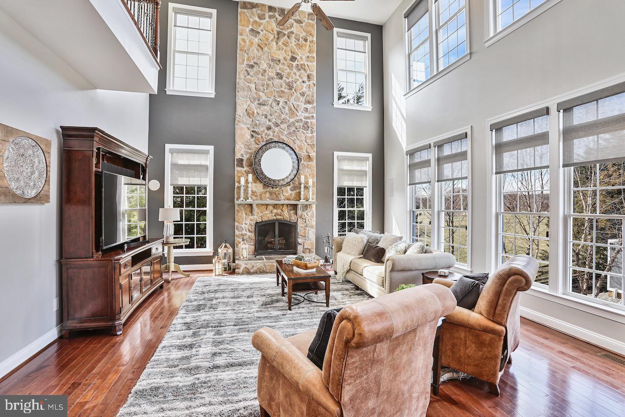 40724 Chevington Lane Leesburg, VA 20175 - Photo 15 of 52 Family Room