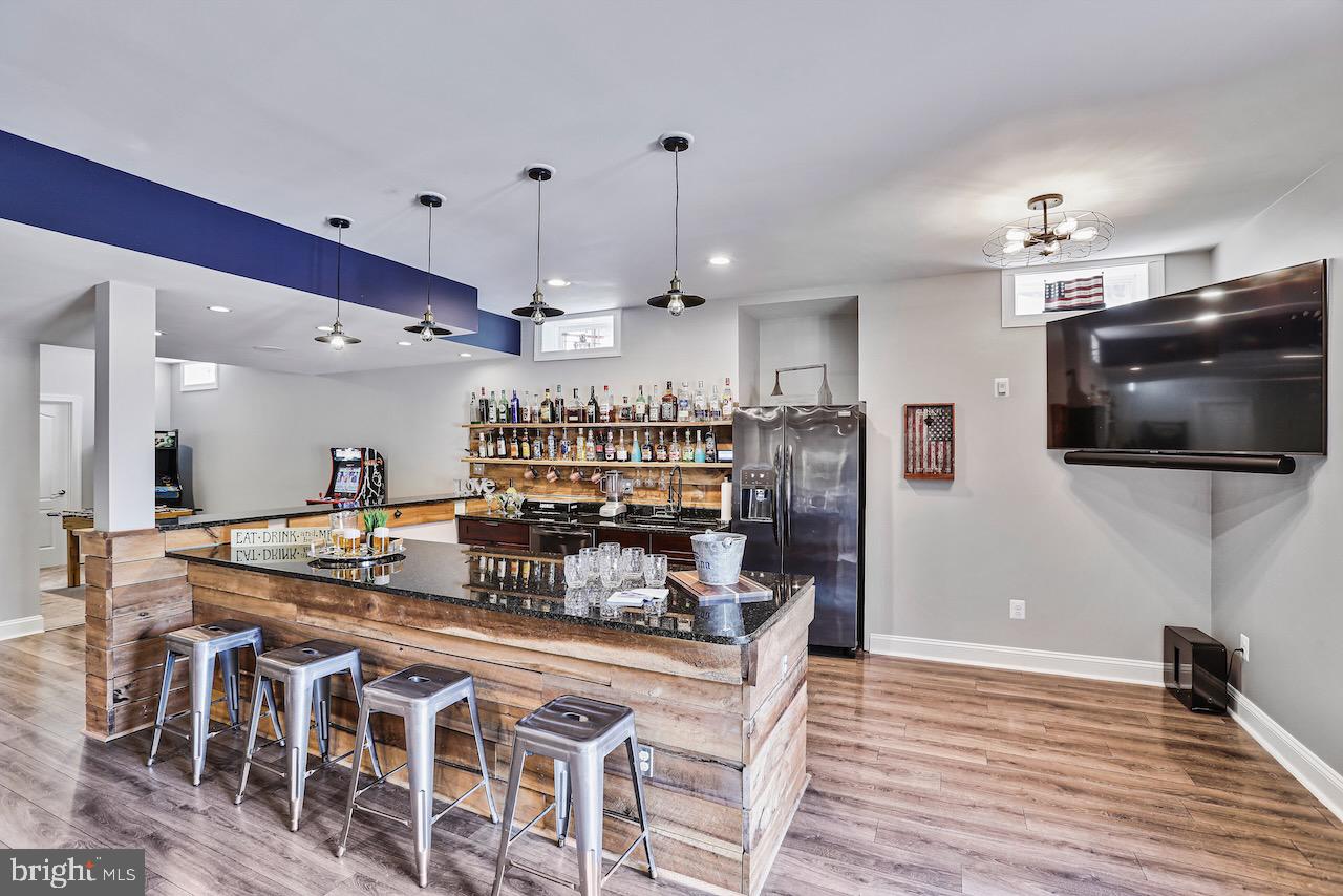 40724 Chevington Lane Leesburg, VA 20175 - Photo 33 of 52 Lower Level Bar